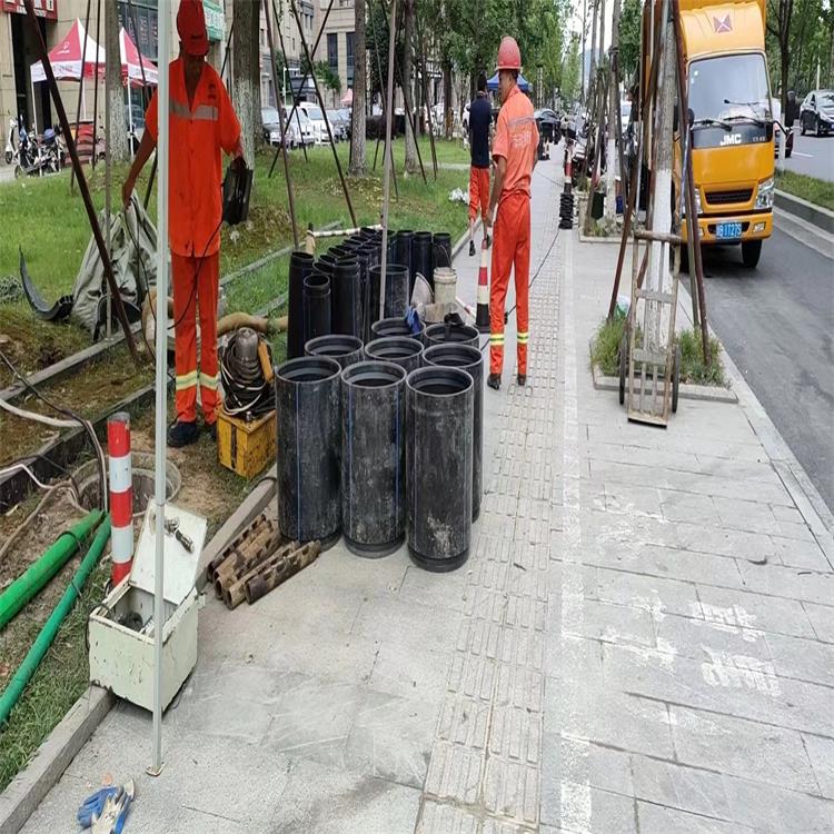 横栏镇管道短管置换修复